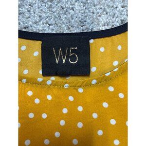 Anthropologie W5 Yellow Polka Dot Pleated Back Blouse L womens 100% Polyester Sh